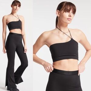 Bandier Jacaranda Set: Sport Logo Slit Legging + Asymmetric Toggle Bra